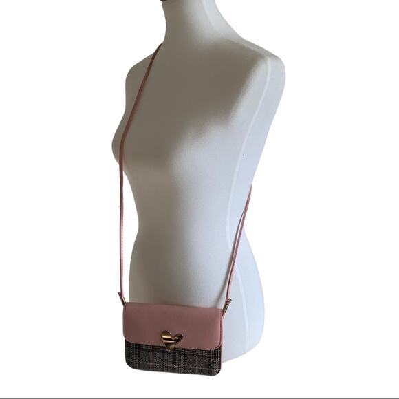 Pink Heart Mini Snap Front Crossbody Purse - Picture 2 of 5